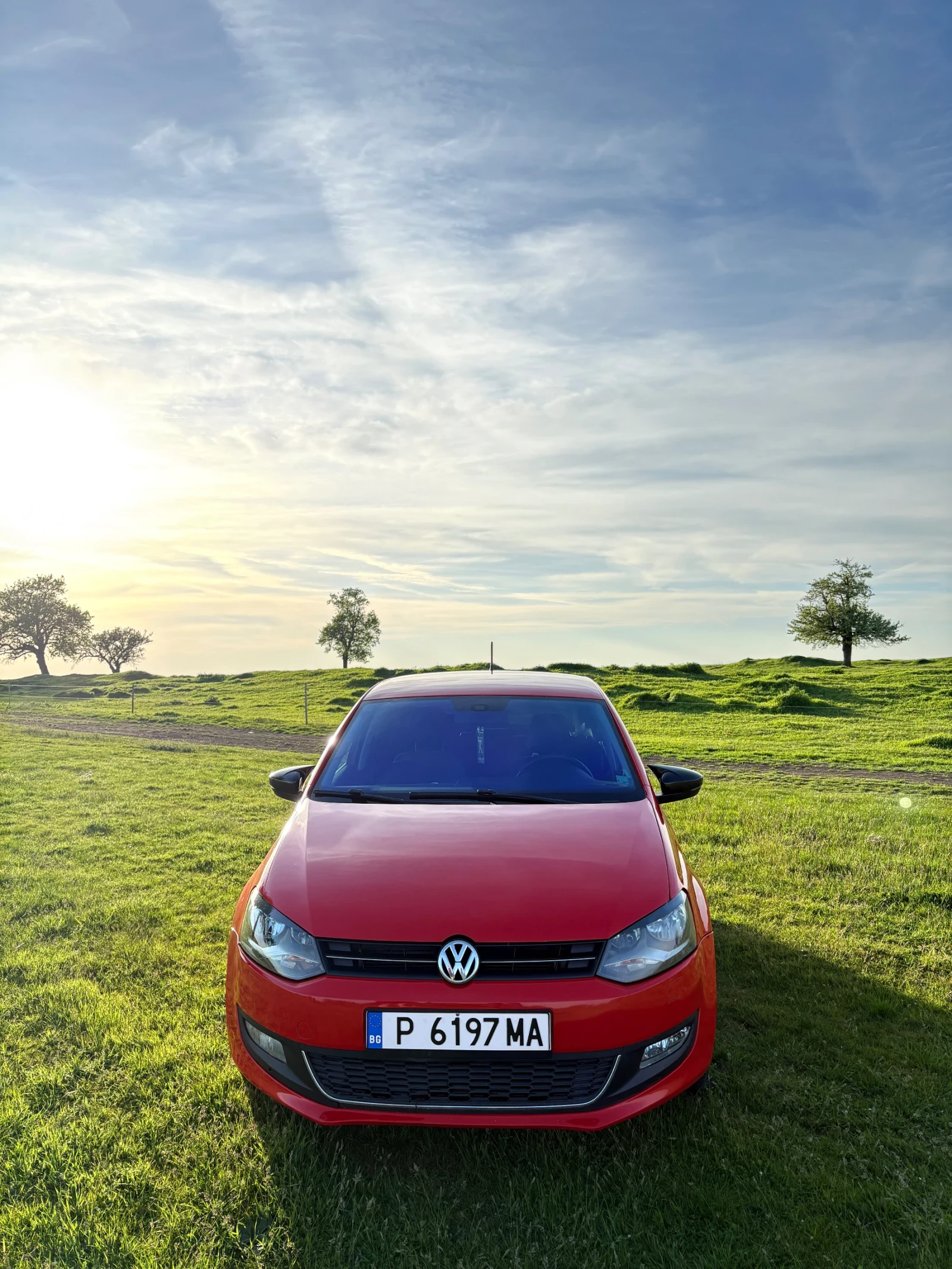 VW Polo, снимка 2 - Автомобили и джипове - 54321425