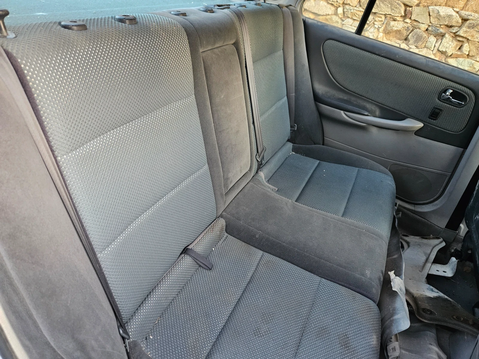 Mazda 626, снимка 7 - Автомобили и джипове - 54393228