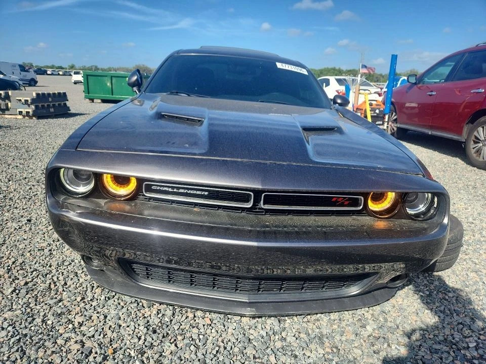 Dodge Challenger, снимка 5 - Автомобили и джипове - 54697822
