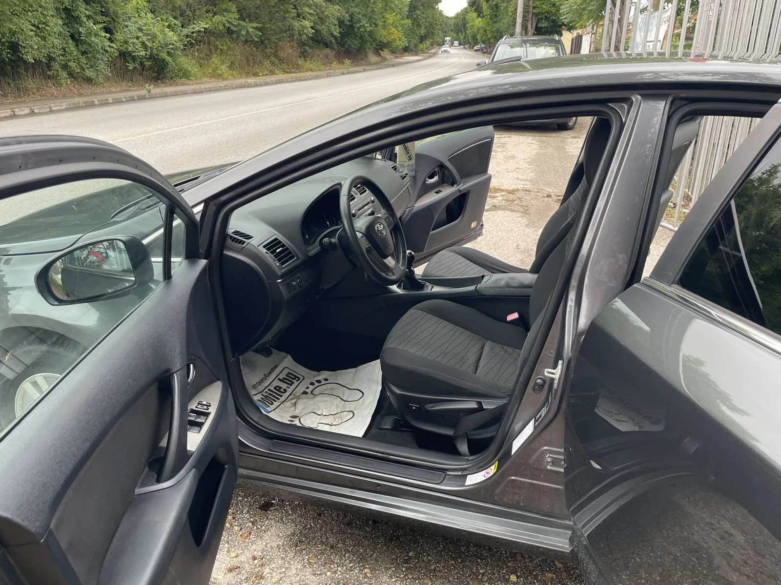 Toyota Avensis 2.0D-4D, 125кс, 2010г, ИТАЛИЯ, снимка 9 - Автомобили и джипове - 54885621
