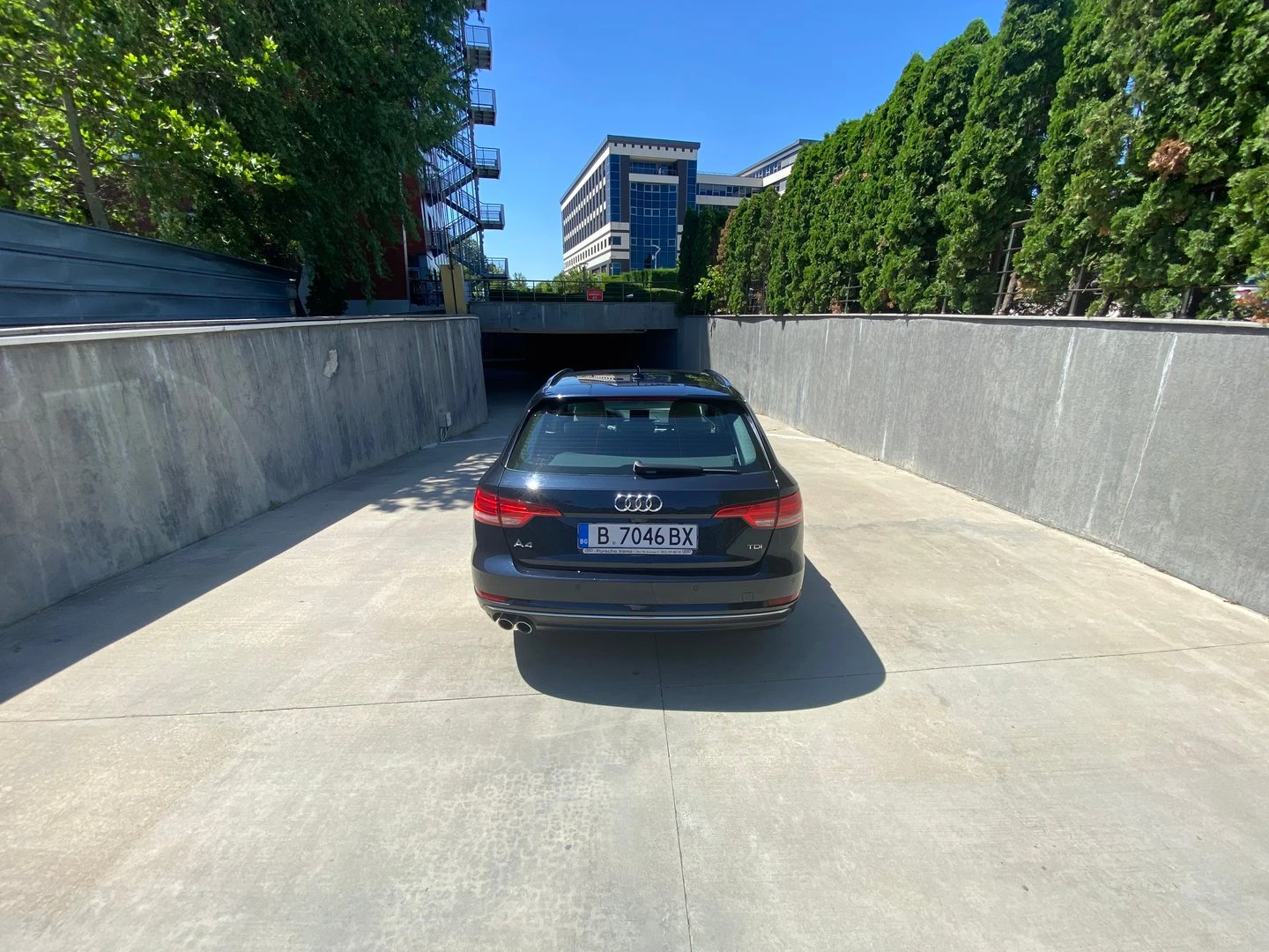 Audi A4 Design 2.0 TDI | Mobile.bg � ����������� 12