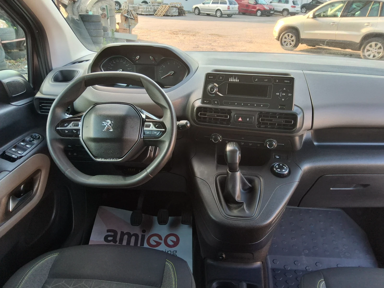 Peugeot Rifter 1.5HDI 102PS, снимка 11 - Автомобили и джипове - 55105176