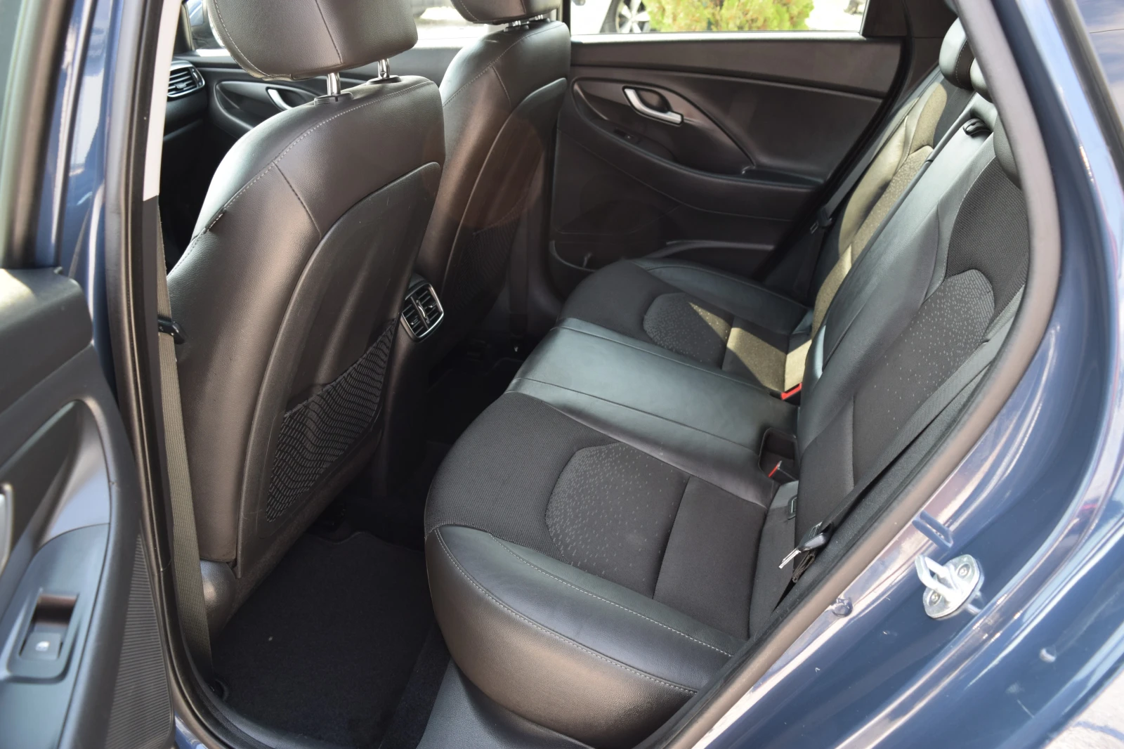 Hyundai I30 1.6crdi* 136kc* ���������* Keiless* ����* ������*  | Mobile.bg � ����������� 14
