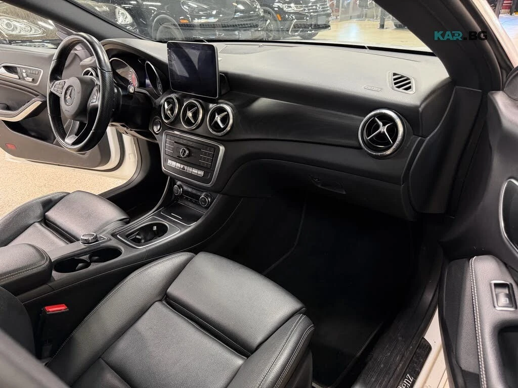 Mercedes-Benz CLA 250 4Matic * АвтоКредит * (ЦЕНА ДО БГ), снимка 11 - Автомобили и джипове - 55858155