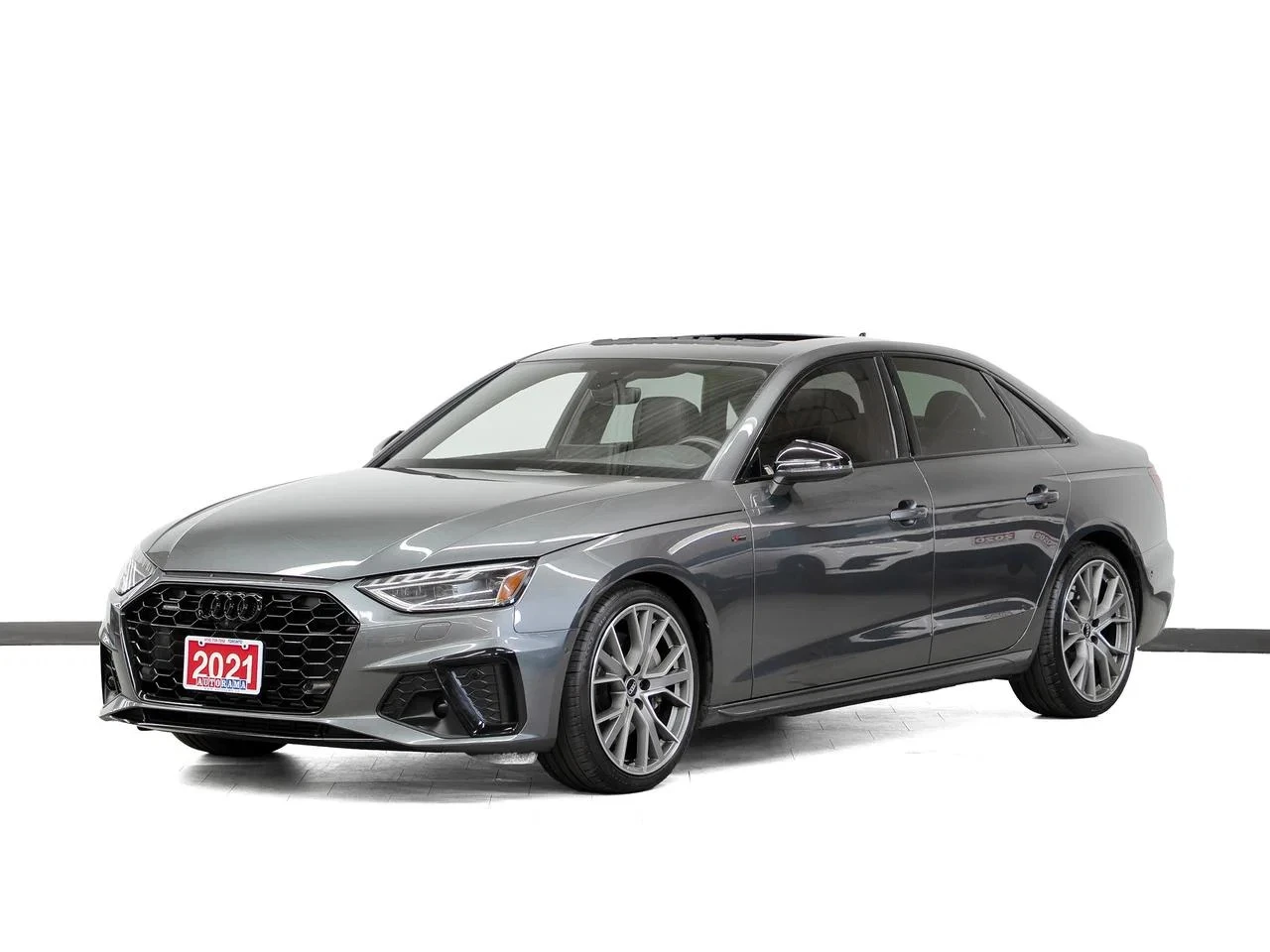 Audi A4 S-LINE* BLACK OPTIC* VIRTUAL* 360* CLEAN CARFAX, снимка 3 - Автомобили и джипове - 56119908