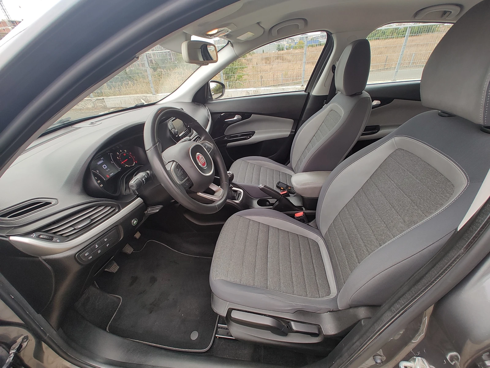 Fiat Tipo, снимка 7 - Автомобили и джипове - 56273387