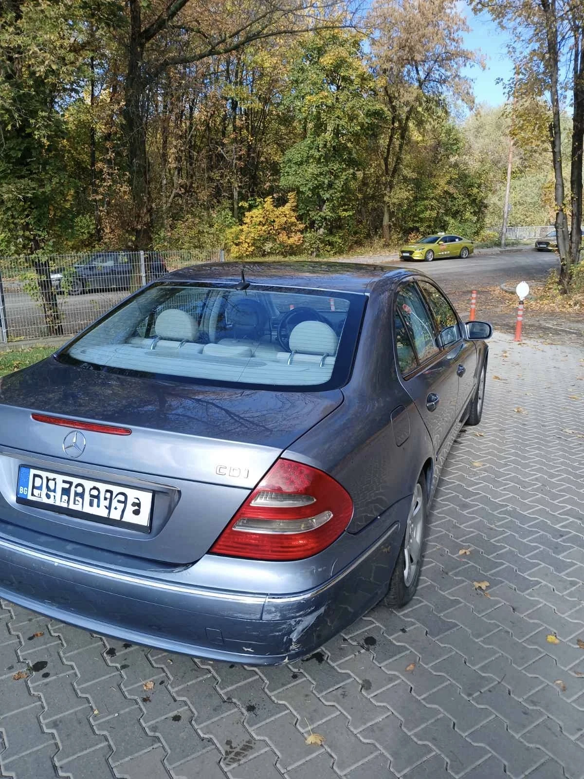 Mercedes-Benz E 270, снимка 7 - Автомобили и джипове - 56648014