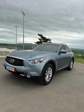 Infiniti QX70 