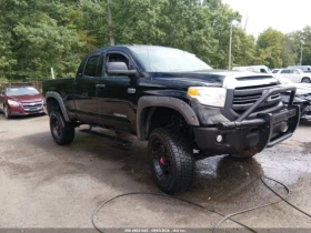 Toyota Tundra SR5 5.7L V8