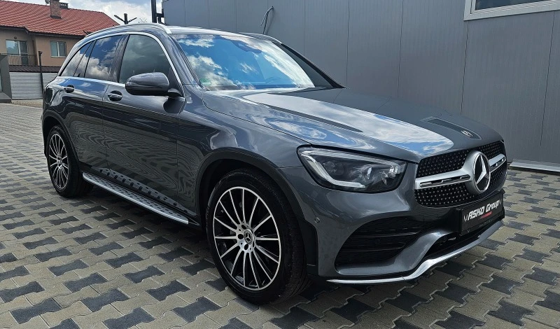 Mercedes-Benz GLC 400 ! AMG/9G/GERMANY/VIRTUAL/AMBIENT/BURMESTER/ПОДГР/L, снимка 3 - Автомобили и джипове - 46695606