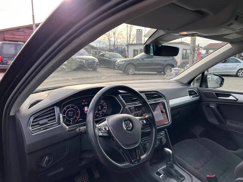 VW Tiguan 2.0TDI AVTOMAT/NAVI, снимка 11 - Автомобили и джипове - 48417772