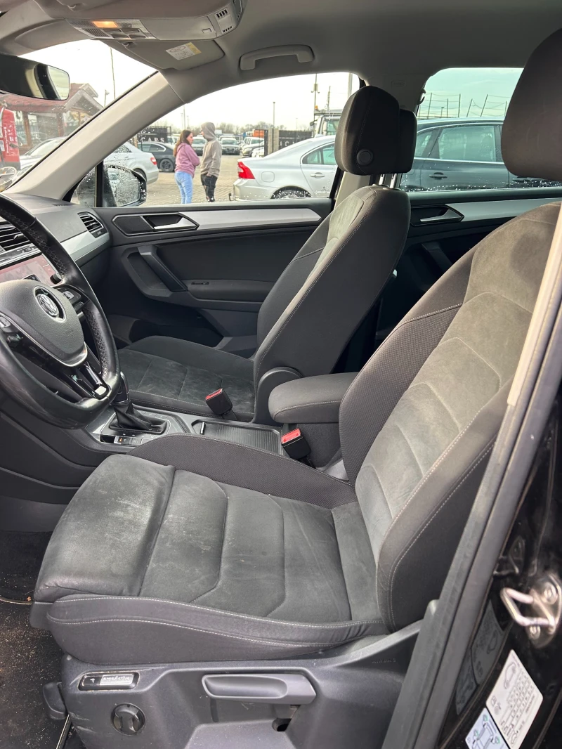 VW Tiguan 2.0TDI AVTOMAT/NAVI, снимка 12 - Автомобили и джипове - 48417772