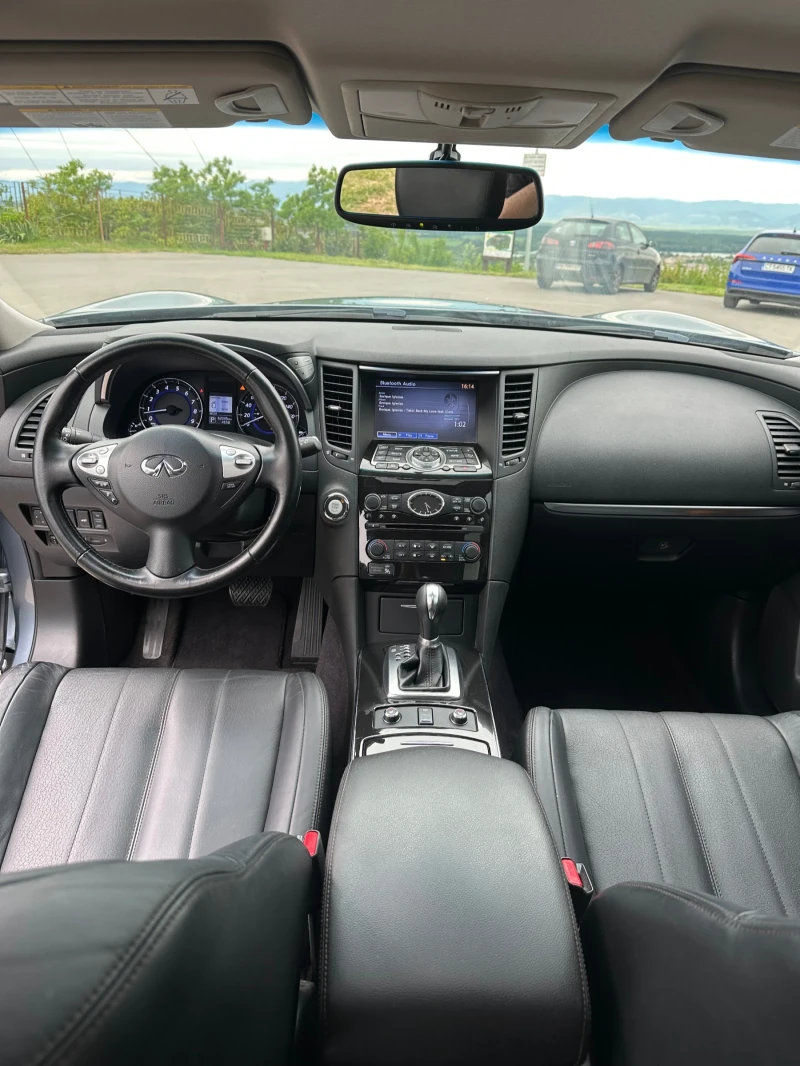 Infiniti QX70, снимка 10 - Автомобили и джипове - 52325112