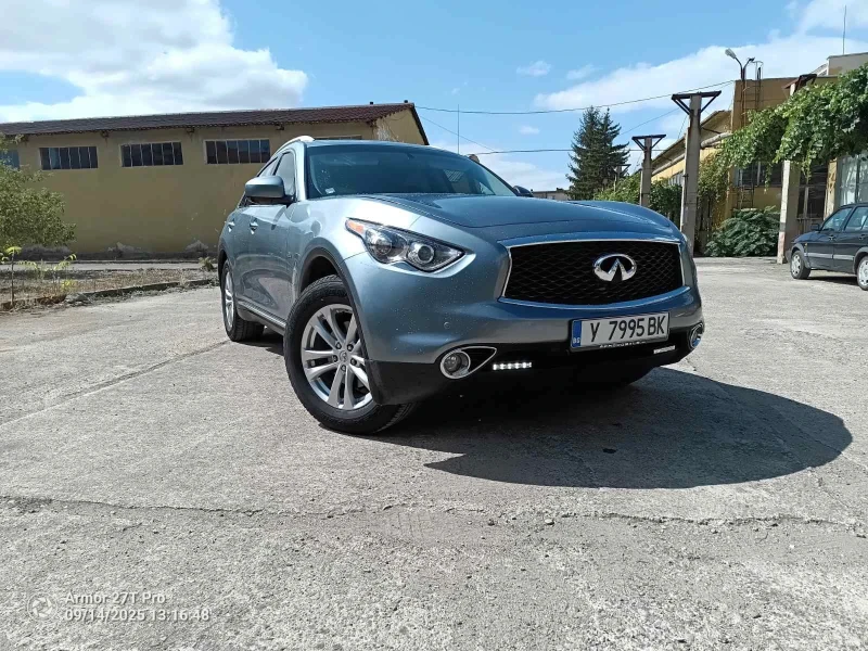 Infiniti QX70