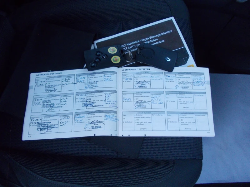 Renault Koleos 2.5-4x4-клима, снимка 11 - Автомобили и джипове - 51248815