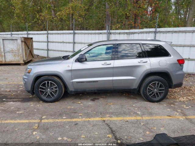 Jeep Grand cherokee TRAILHALK* 3.6* V6* 8ZF* ДИСТРОНИК* ОБДУХВАНЕ* КАМ - изображение 6