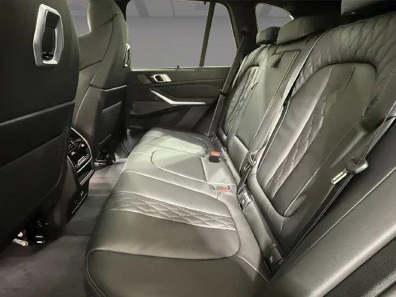 BMW X5 40i xDrive M-Sport Pro = NEW = Гаранция, снимка 11 - Автомобили и джипове - 54929488