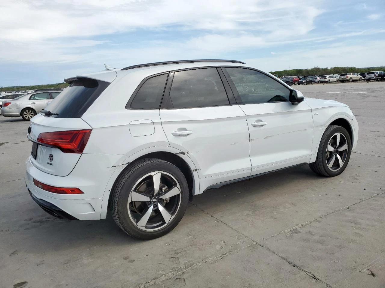 Audi Q5 PREMIUM PLUS 45 - изображение 4
