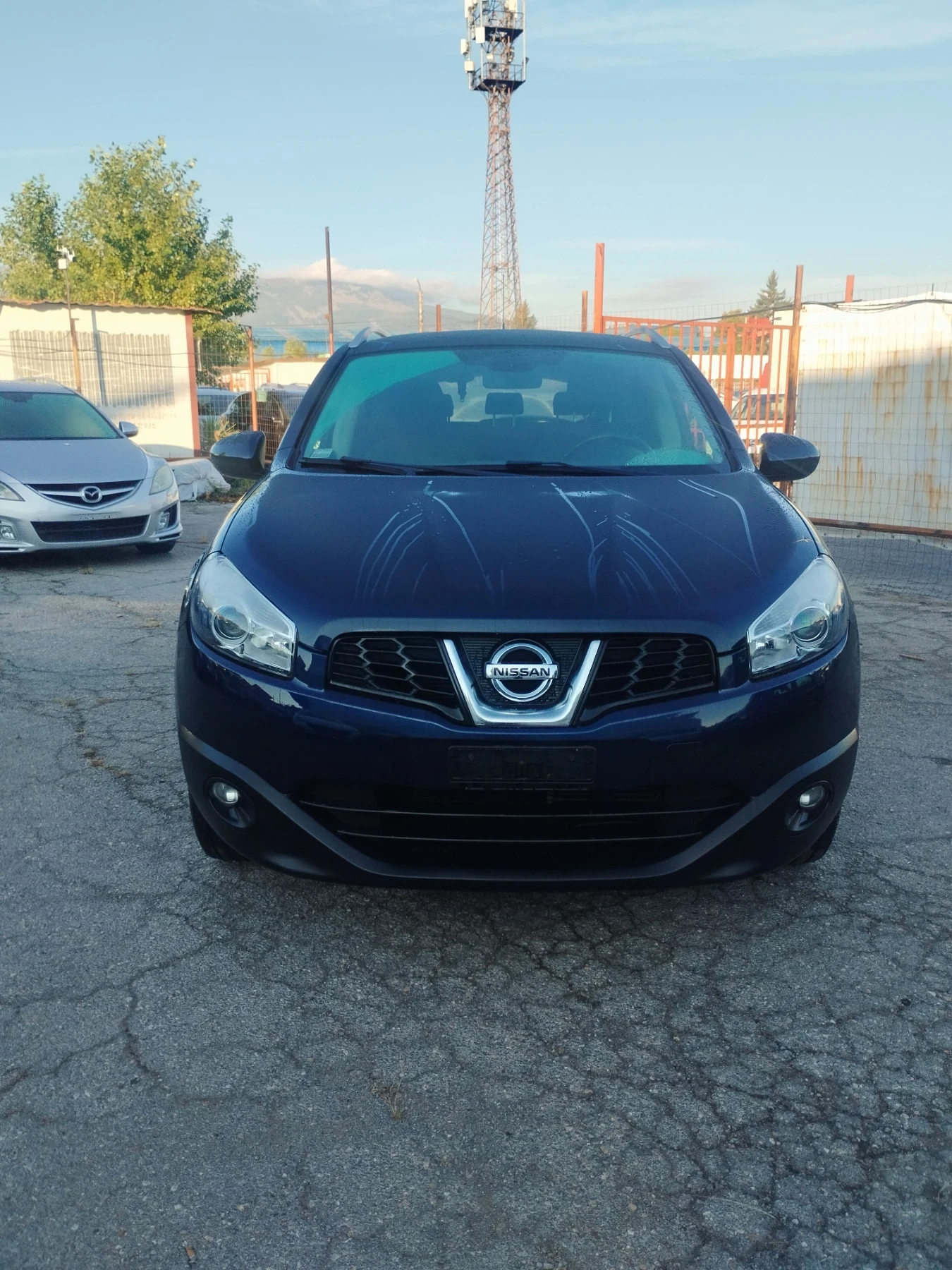 Nissan Qashqai 2.0 automatic 4* 4 navi panorama facelift  | Mobile.bg   11