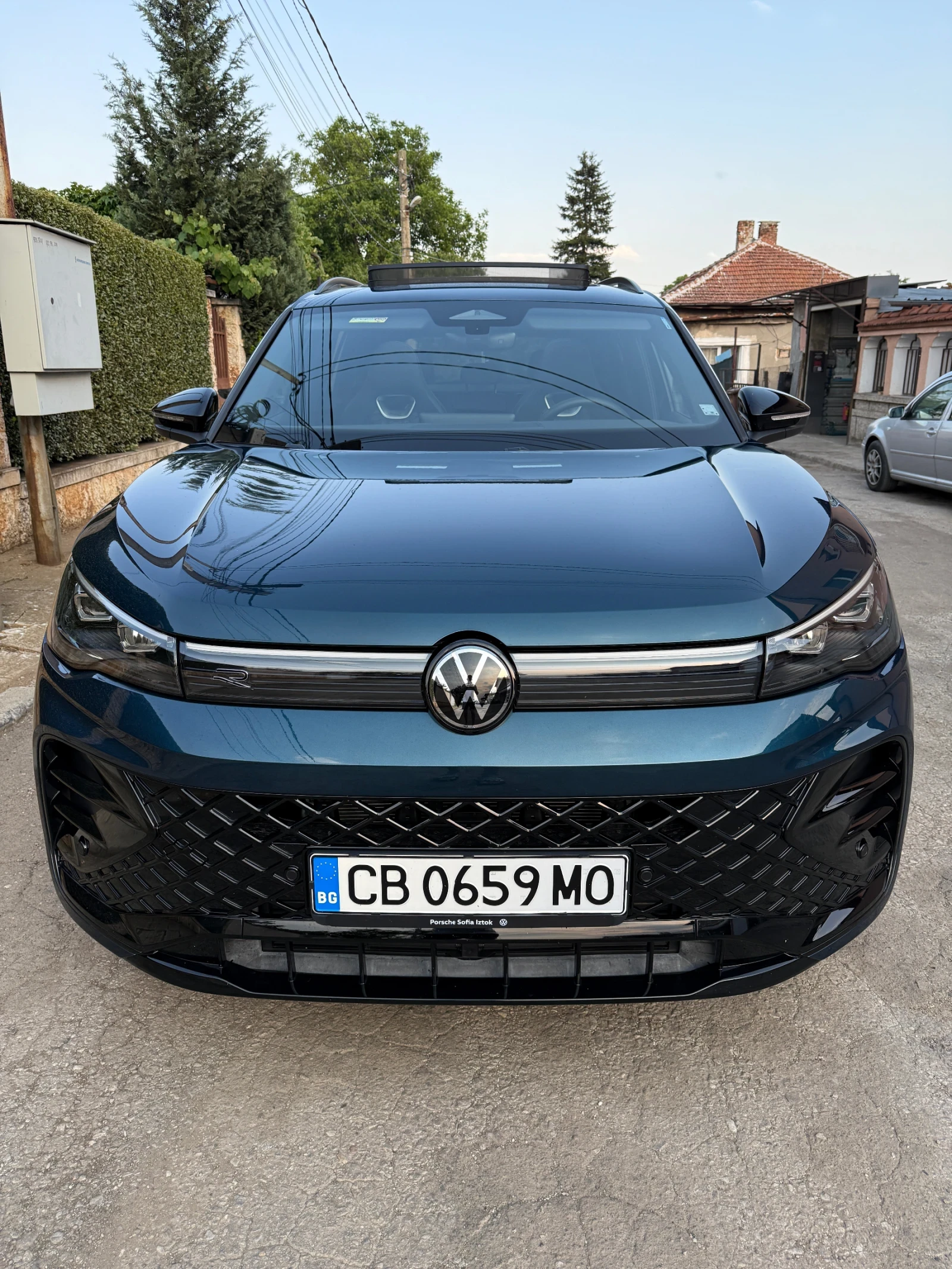 VW Tiguan R-Line +  - изображение 4