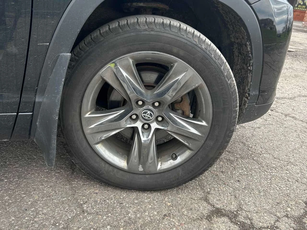 Toyota Highlander Limited  CARFAX, снимка 7 - Автомобили и джипове - 54424187