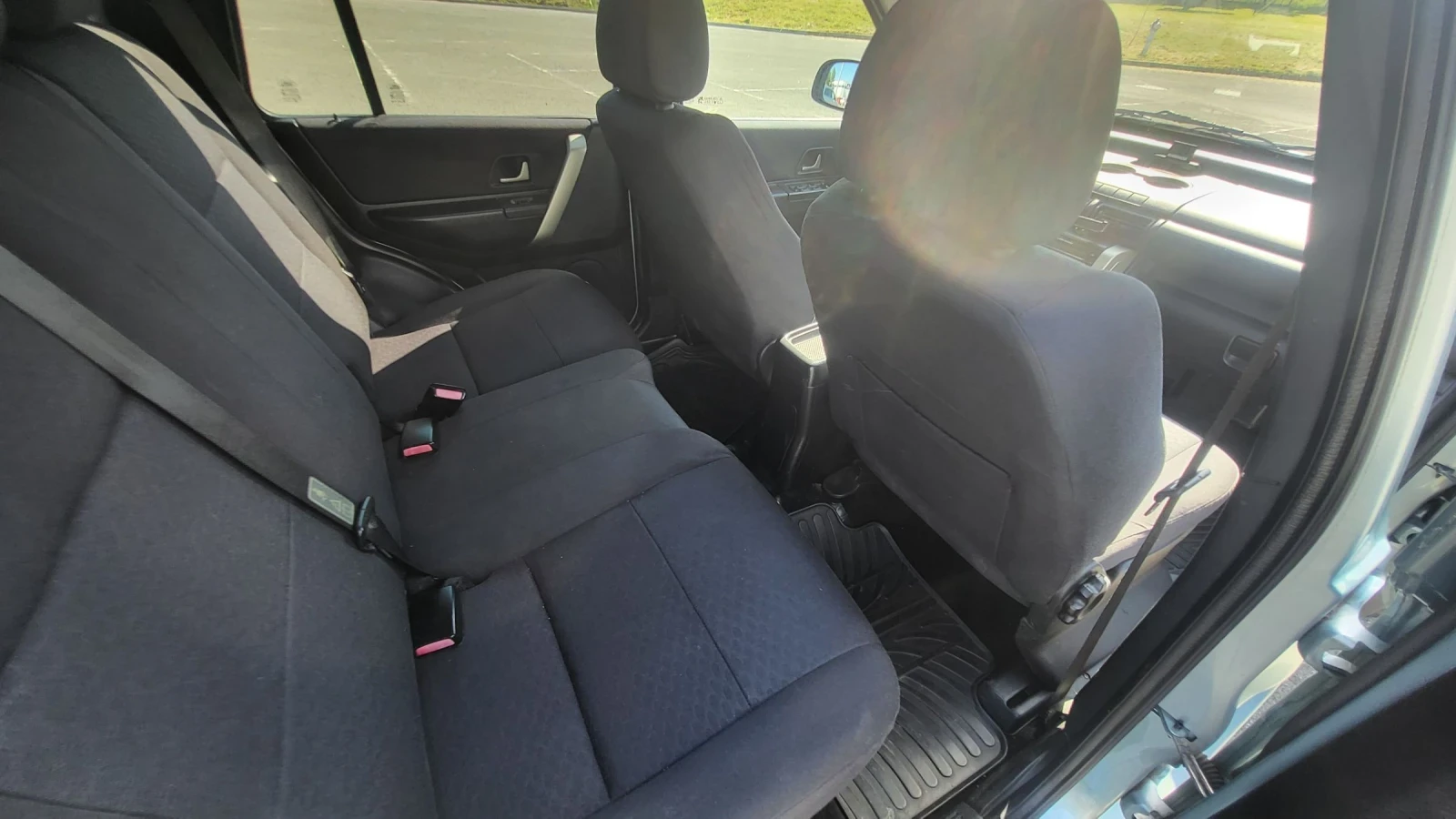 Land Rover Freelander 2.0d, снимка 9 - Автомобили и джипове - 54610930