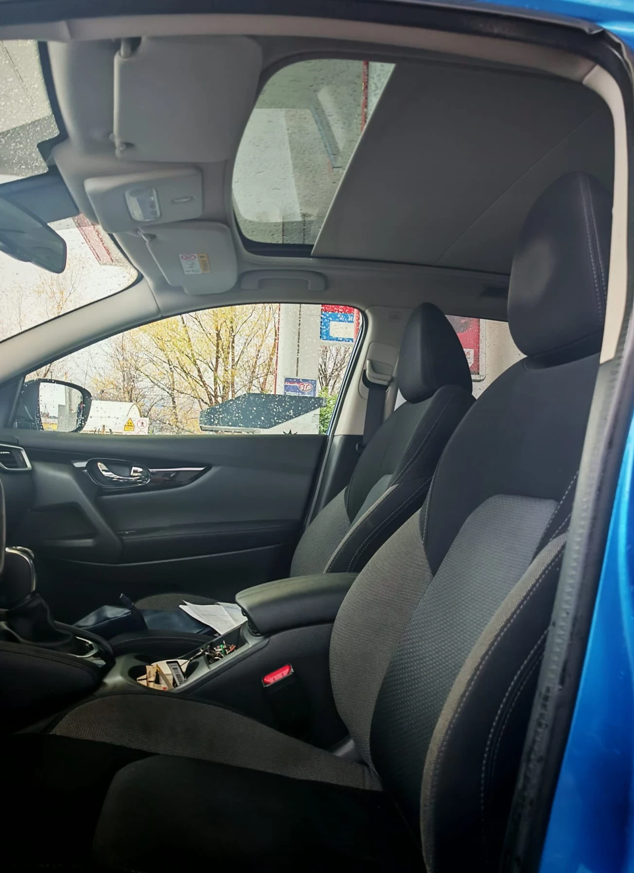 Nissan Qashqai 1.5dci top, снимка 8 - Автомобили и джипове - 54663573