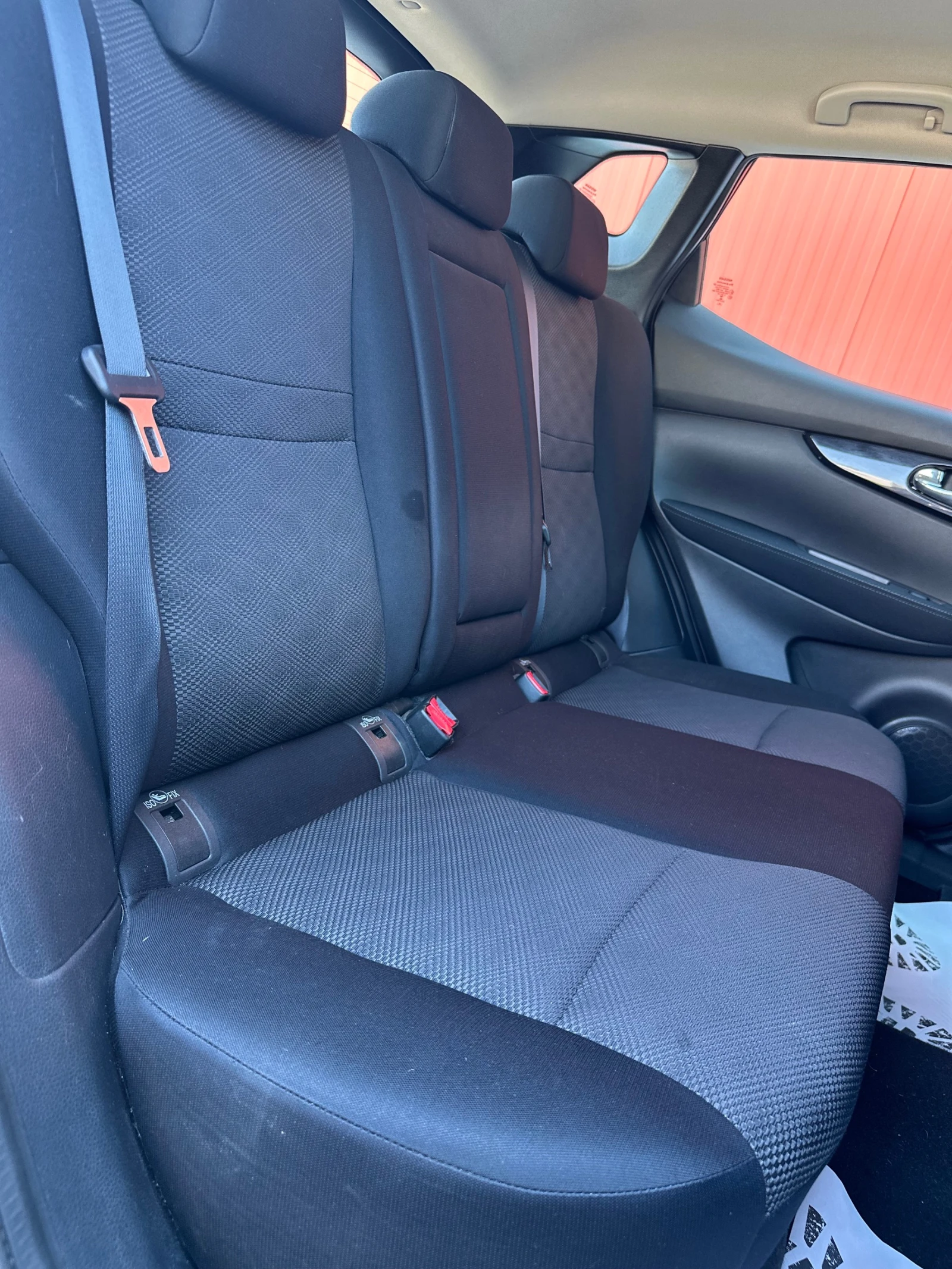 Nissan Qashqai 1.6 DCI * НАВИ* КАМЕРА* , снимка 15 - Автомобили и джипове - 55102678