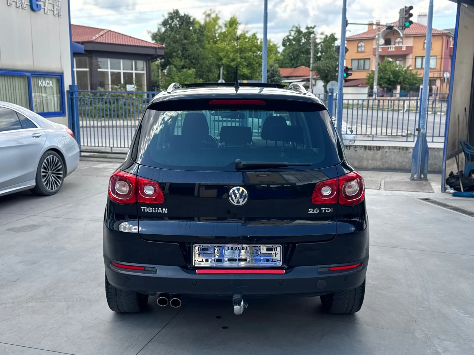 VW Tiguan 2.0TDI 170к.с/PANO-PARK-ASISTT, снимка 5 - Автомобили и джипове - 55416043