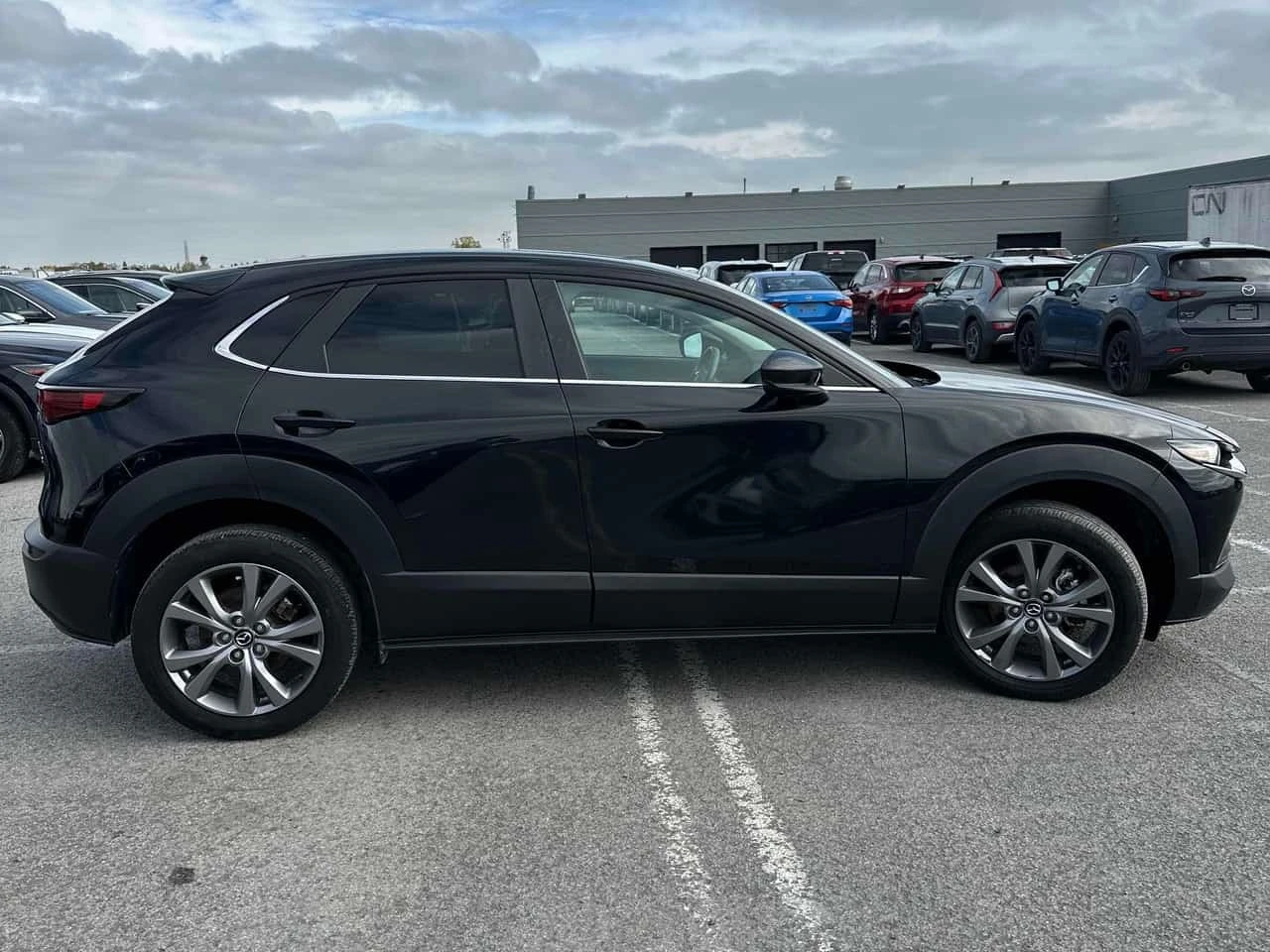 Mazda CX-30  GS / CARFAX / ЦЕНА ДО БЪЛГАРИЯ , снимка 3 - Автомобили и джипове - 56312967