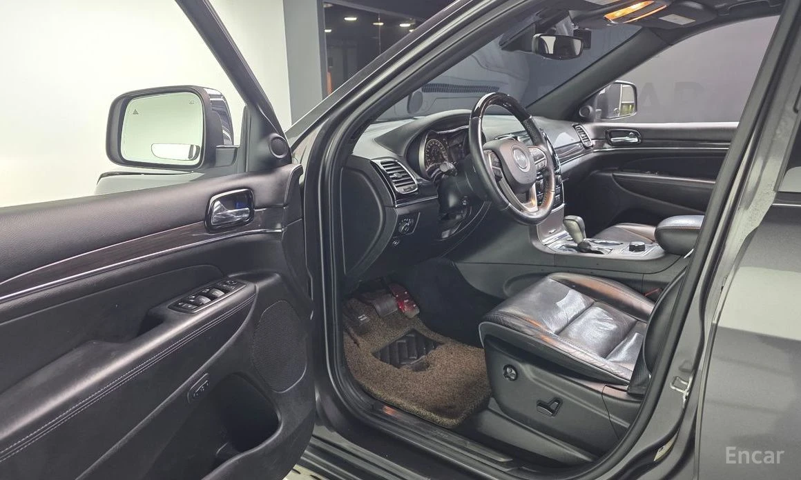 Jeep Grand cherokee, снимка 10 - Автомобили и джипове - 56734053