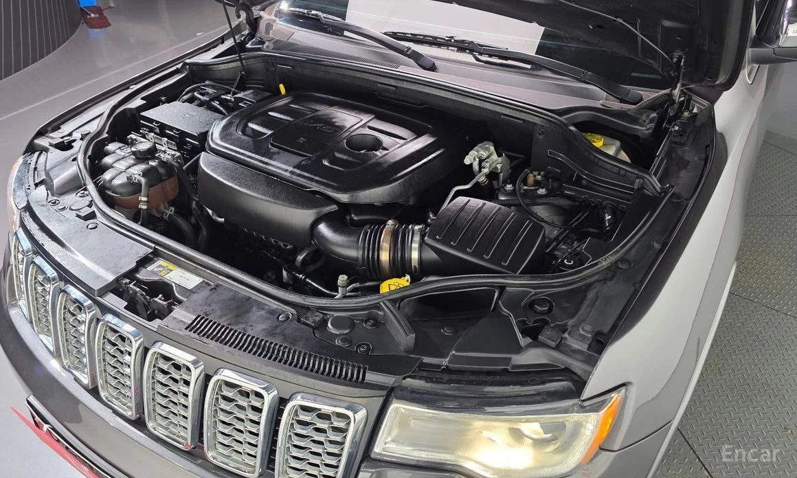 Jeep Grand cherokee, снимка 6 - Автомобили и джипове - 56734053