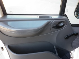 Ford Transit 1,8 дизел обслужен + работещ климатик , снимка 10 - Бусове и автобуси - 44324627