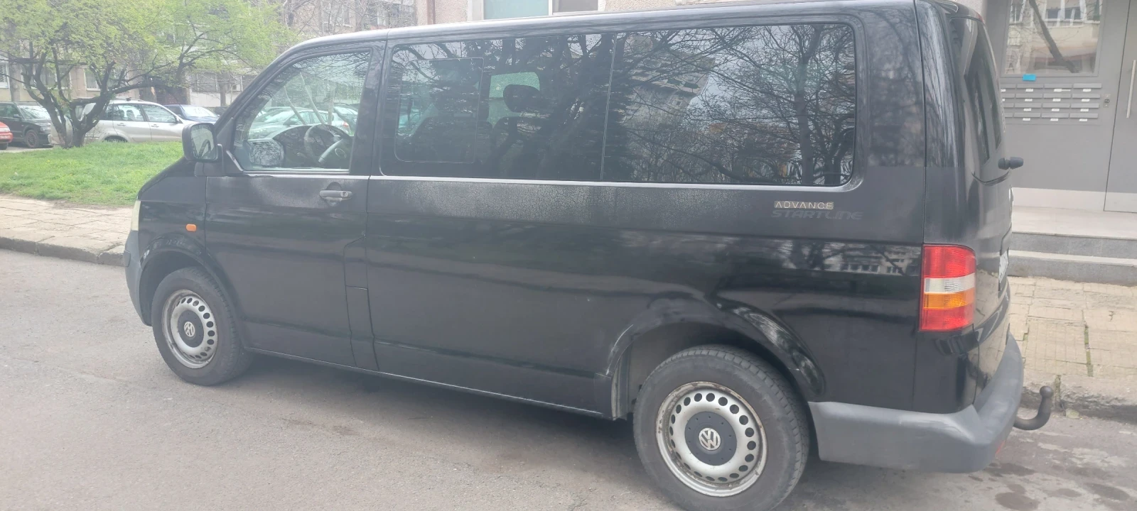 VW Multivan 1, 9 TDI Швейцария - изображение 6