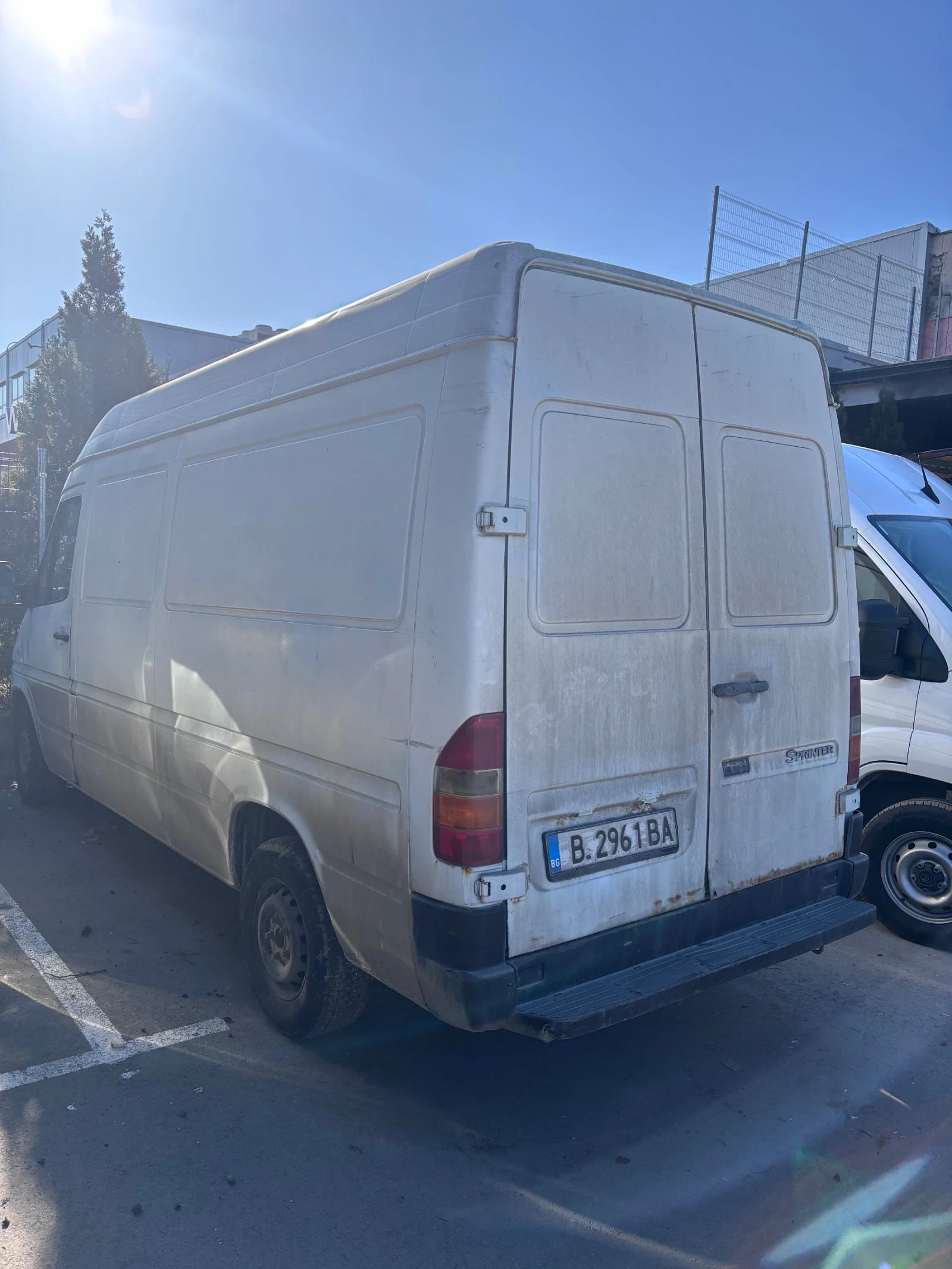 Mercedes-Benz Sprinter 212  - изображение 2