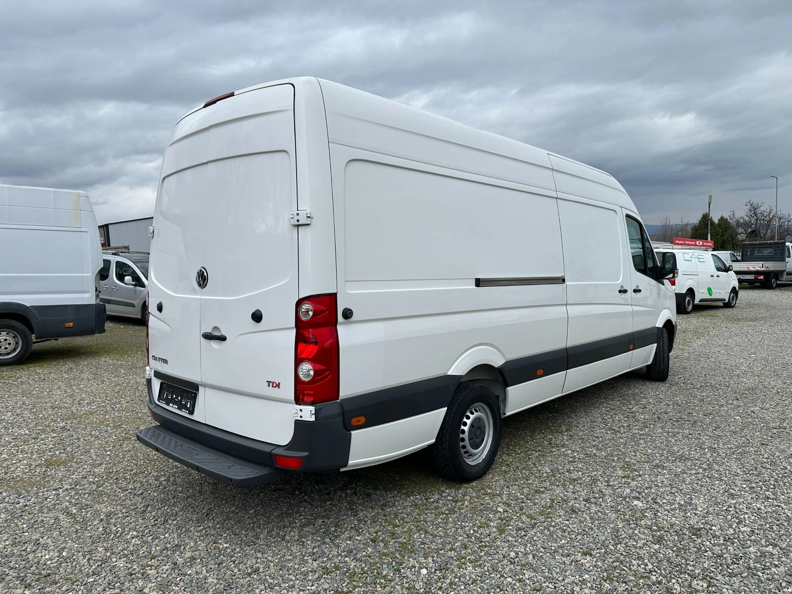 VW Crafter klimatronik/MAXI, снимка 3 - Бусове и автобуси - 53934207