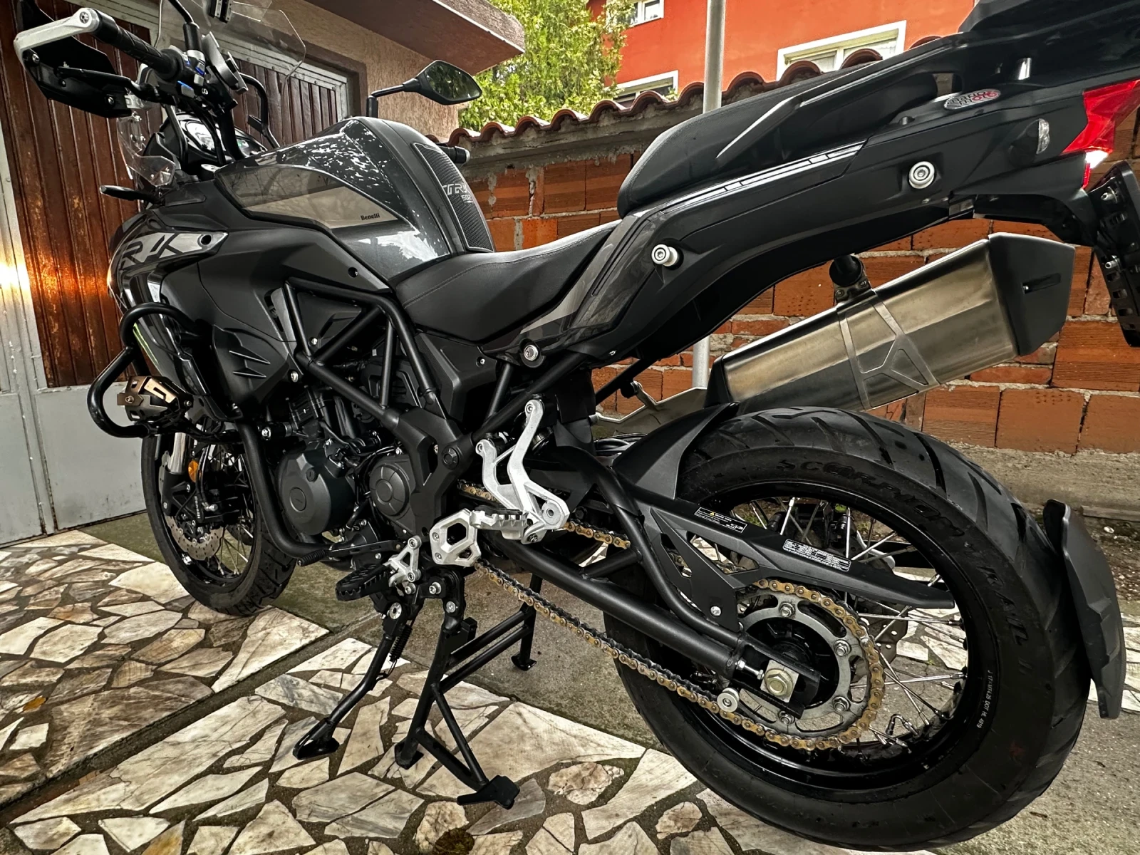 Benelli 500 TRK 502X - изображение 5