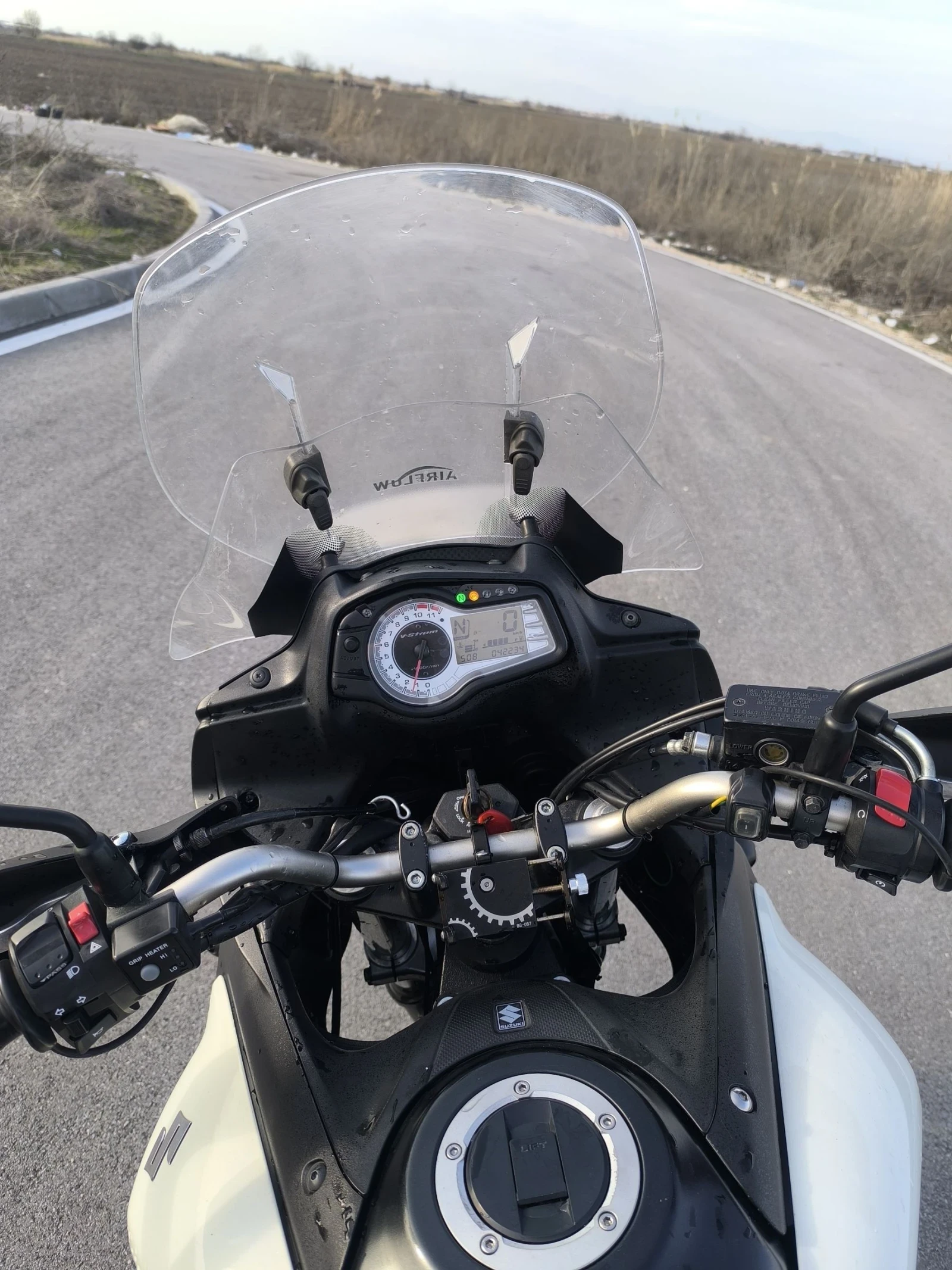 Suzuki V-strom 650i - изображение 2