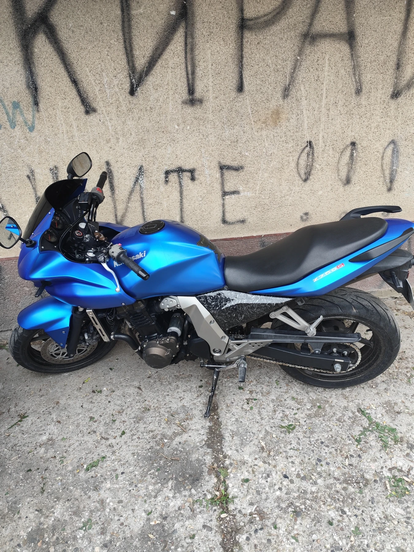 Kawasaki Z 750s