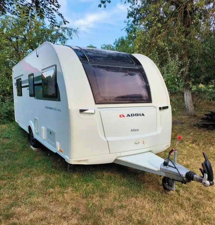 Каравана Adria Altea Спешно