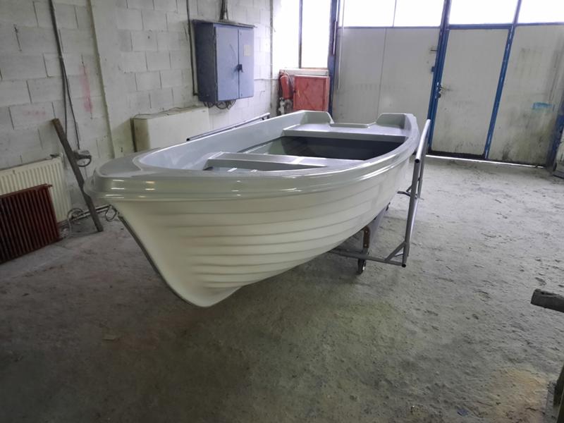 Лодка Собствено производство Fish boat 415, снимка 3 - Воден транспорт - 40849302