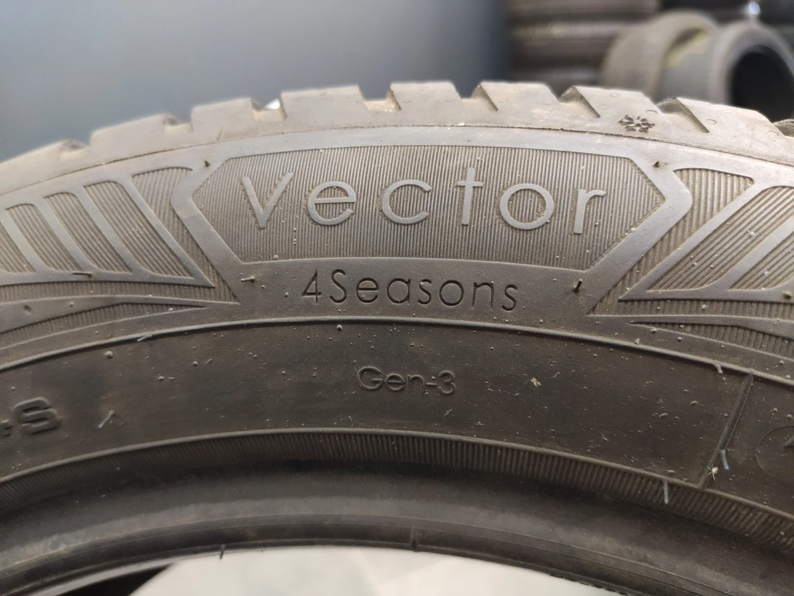  205/55R16 | Mobile.bg   4