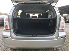 Toyota Corolla verso 2.2 D4D 136p.s FACE. TOP, снимка 10