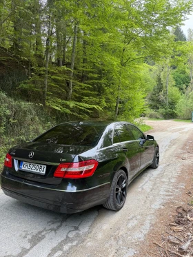 Mercedes-Benz E 250 4 местен - 15999 лв. - 69654895 | Car24.bg