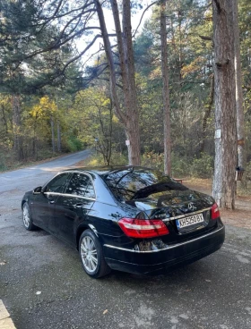 Mercedes-Benz E 250 4 местен, снимка 3