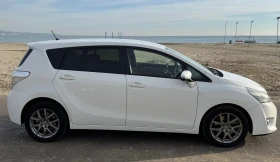 Toyota Verso 2.2 D-CAT, снимка 3