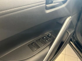 Toyota Corolla Cross  LE* FWD* АвтоКредит* (ЦЕНА ДО БГ), снимка 10 - Автомобили и джипове - 53609685