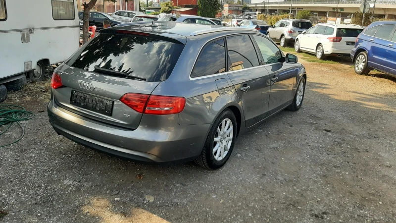 Audi A4 2.0TDI, снимка 5 - Автомобили и джипове - 47133792