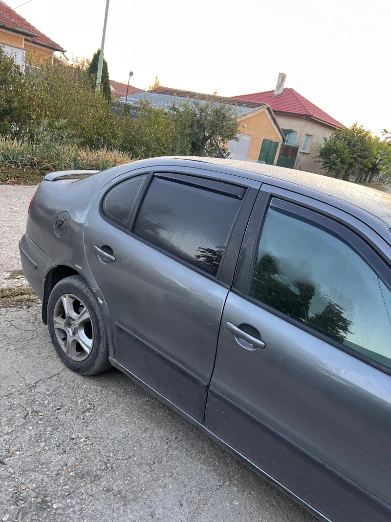 Seat Toledo, снимка 2 - Автомобили и джипове - 47656916