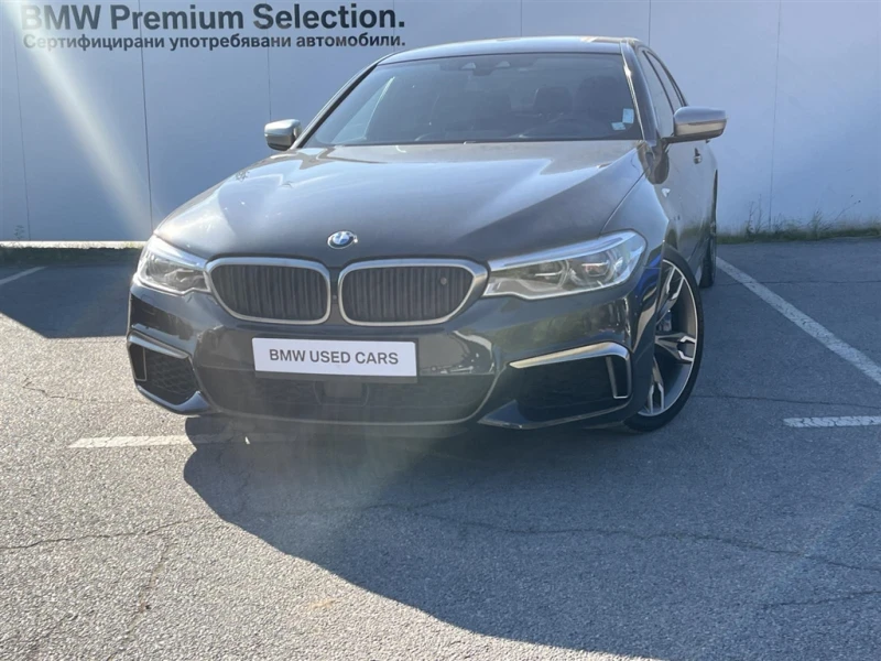 BMW 550 xDrive Sedan, снимка 1 - Автомобили и джипове - 47875592